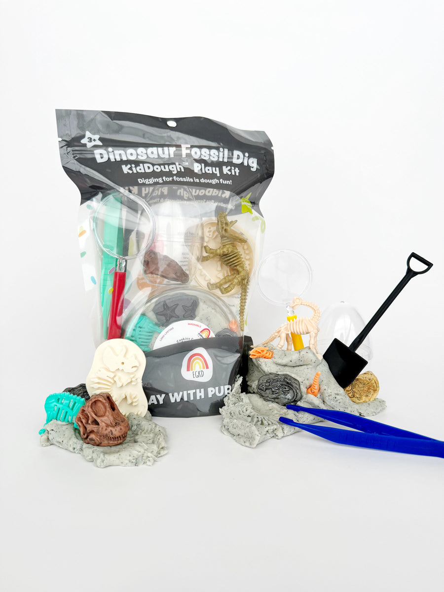 Dig 'em Up Dinos: The Fossil Finding Game con fatti divertenti! | Giochi per bambini | Per 2-4 giocatori | Età 4 Dig 'em Up Dinos: The Fossil Finding Game con fatti divertenti! | Giochi per bambini | Per 2-4 giocatori | Età 4