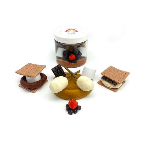 S'mores Play Dough-To-Go Kit